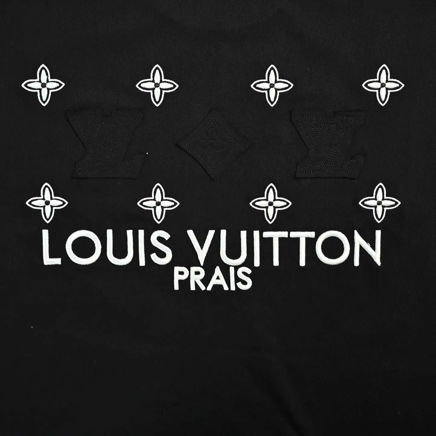 Louis Vuitton/